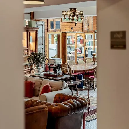 Daire Labor Alliance By Lovelystay *