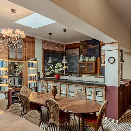 Daire Labor Alliance By Lovelystay